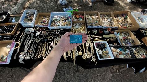 eisenhauer flea market jewelry|eisenhower flea market vendors.